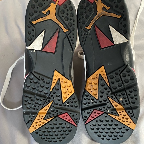 JORDAN 7’s - Picture 4 of 5